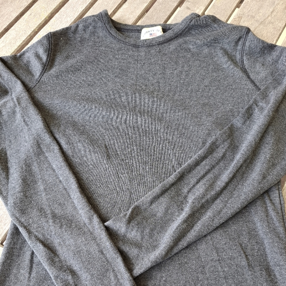 Grey crew neck sweater